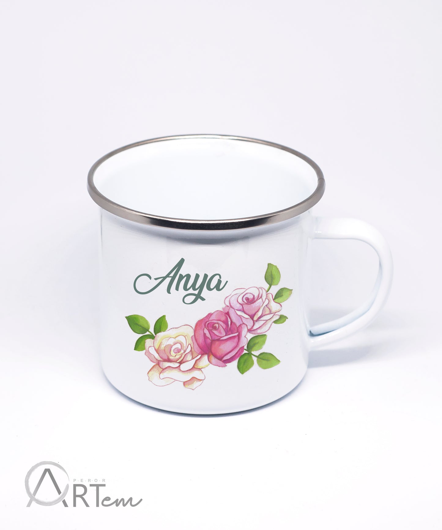 Anya bögre rózsákkal