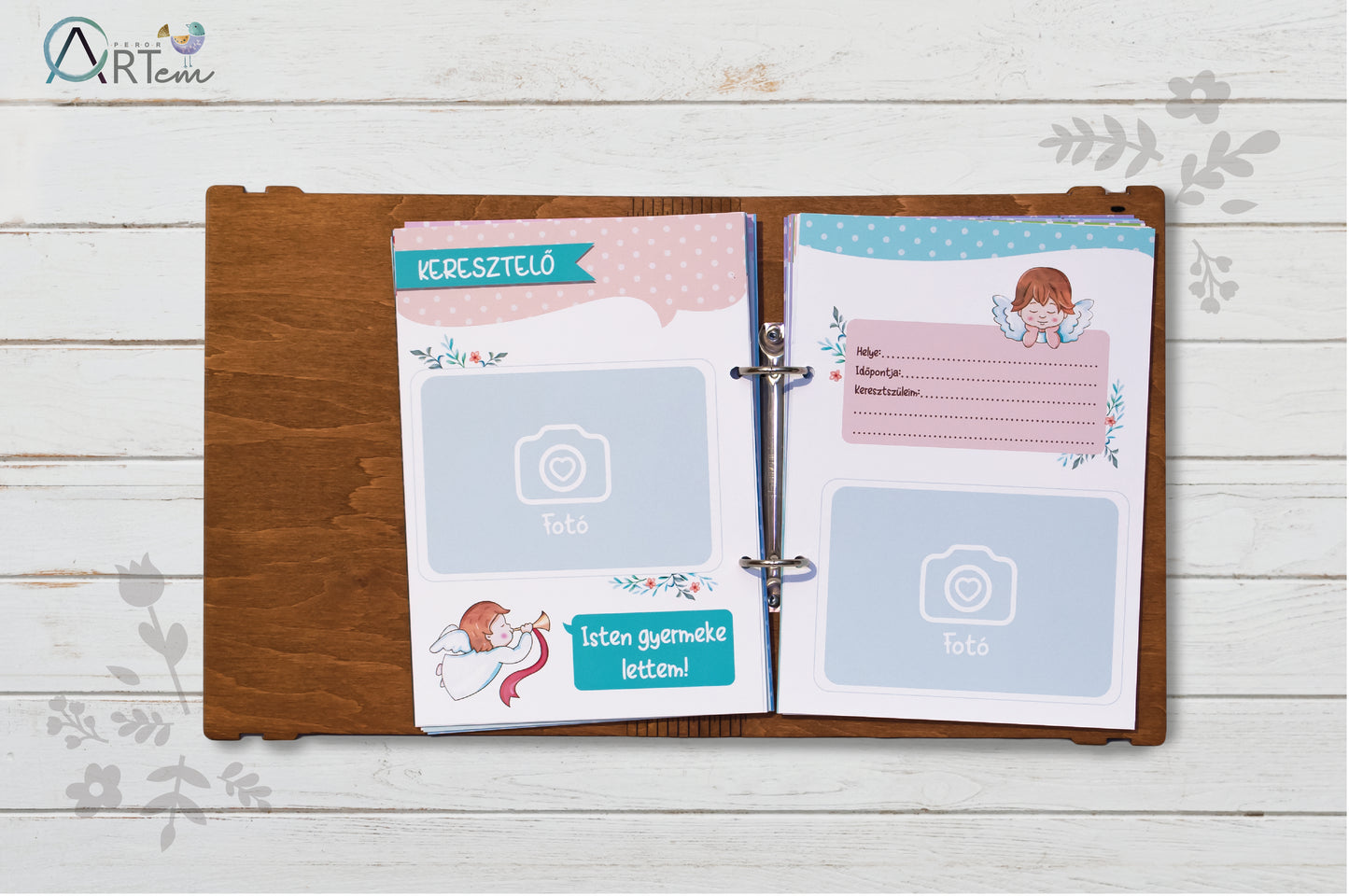 Babanapló nyuszilány figurával