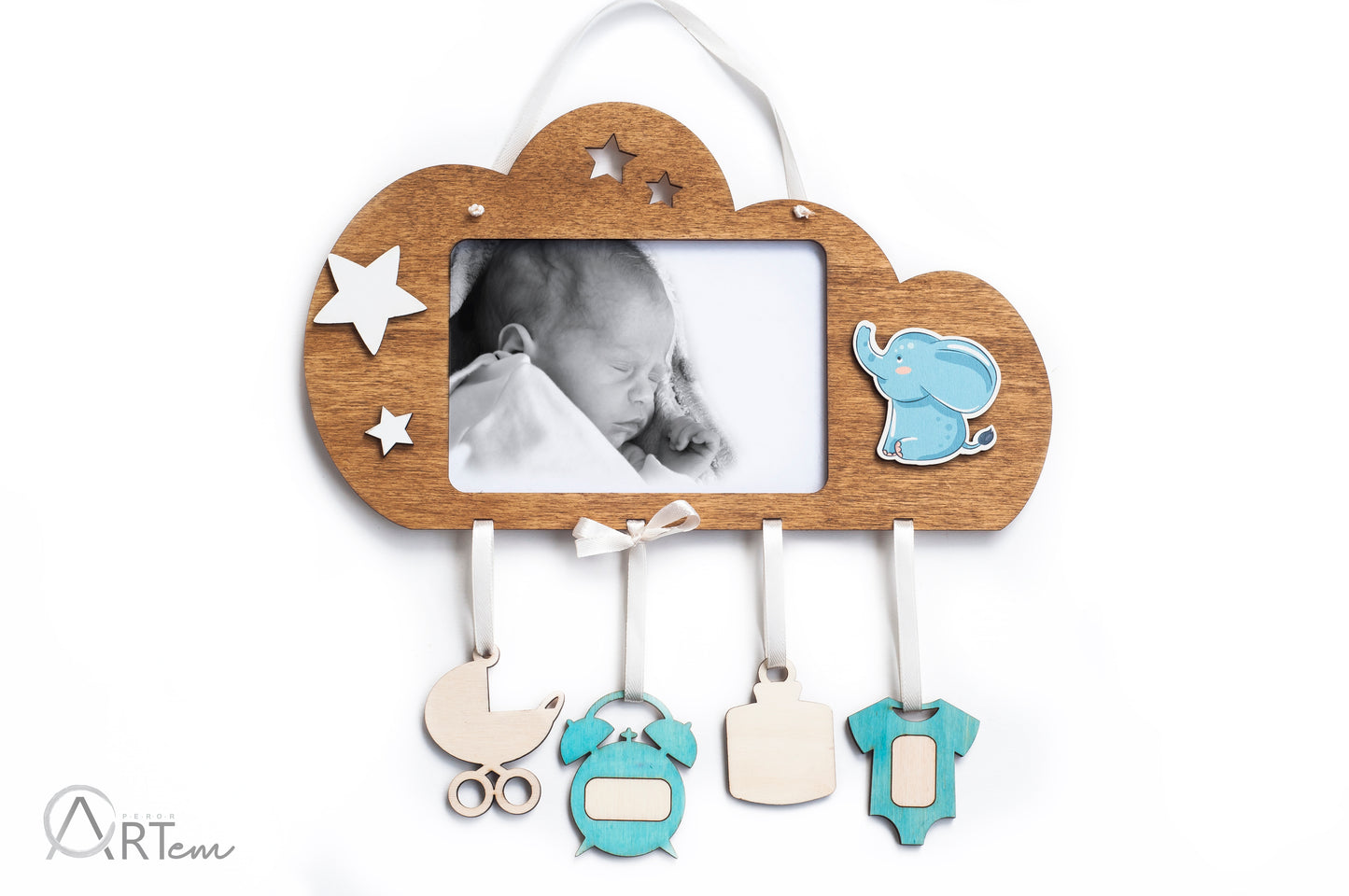 Felhős képkeret újszülött babáknak elefánt figurával