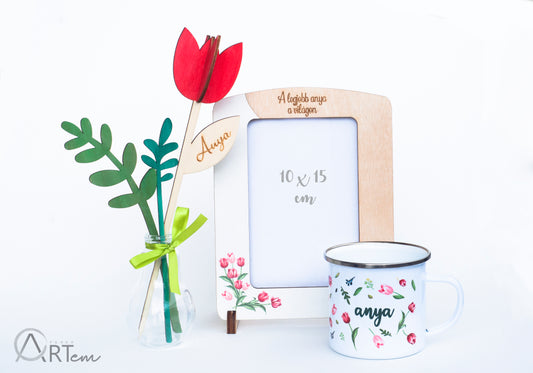 Képkeret, bögre, tulipános asztaldísz édesanyáknak